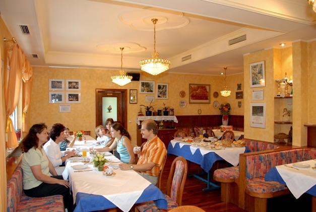 Hotel Bergkristall Schwarzenberg am Bohmerwald 외부 사진